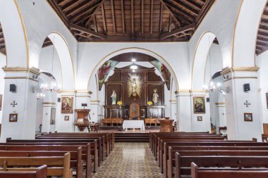 Holguin, Küba - 28 Ocak 2016: Holguin katedral San Isidoro içinin.