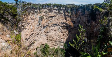 Hoyo Cimarron, hipotermik (Düden) kuzeybatı Guatemala