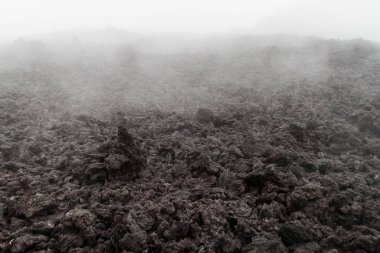 Guatemala Pacaya yanardağ lav alan kaplayan sis