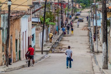 Matanzas, Cuba - 16 Şubat 2016: Matanzas, Cuba merkezi Street hayatta