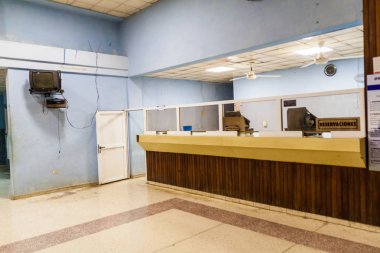 Varadero, Küba - 24 Ocak 2016: otobüs terminal Varadero, Küba'da binanın iç