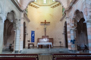 Holguin, Küba - 28 Ocak 2016: San Jose iç kilise Holguin, Küba