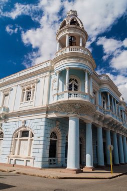 Casa de la Cultura Benjamin Duarte Cienfuegos, Küba'da Kulesi.