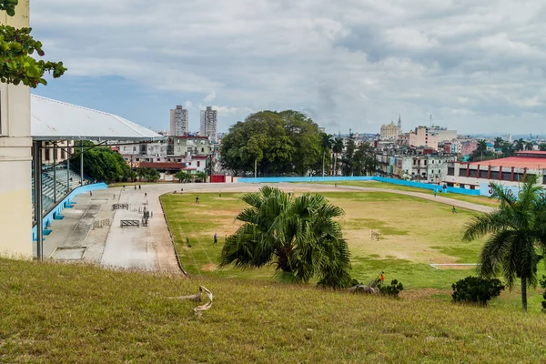 Havana, Küba - 21 Şubat 2016: Havana, Küba Univesrity Stadyumu
