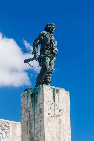Άγαλμα Του Τσε Γκεβάρα Στην Σάντα Κλάρα Κούβα — Φωτογραφία Αρχείου