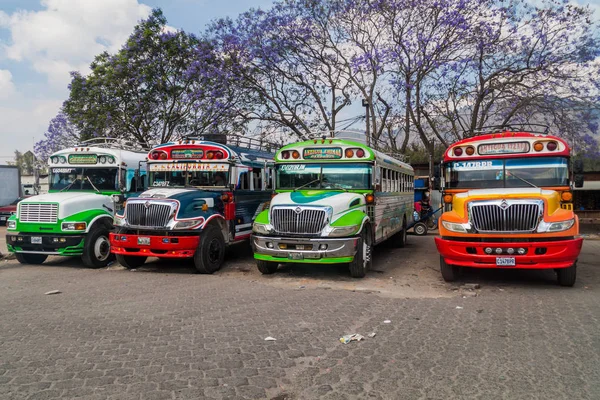 Antigua Guatemala Marzo 2016 Colores Autobuses Pollo Antiguos Autobuses Escolares — Foto de Stock