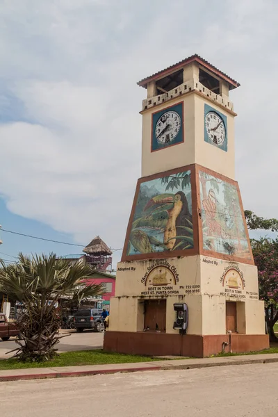 Punta Gorda Belize Mars 2016 Utsikt Över Klocktornet Staden Punta — Stockfoto