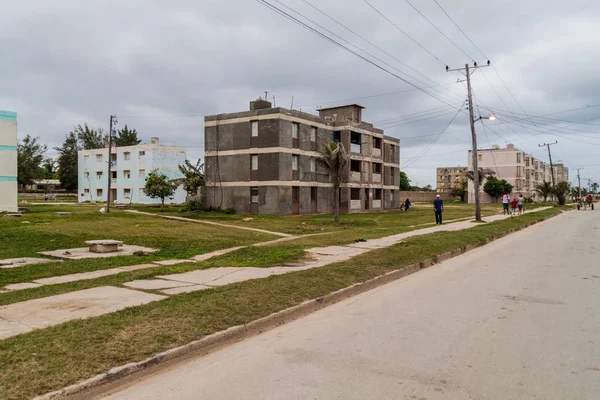 Gibara Kuba Jan 2016 Dilipitated Betonowe Bloki Mieszkalne Gibara Wieś — Zdjęcie stockowe