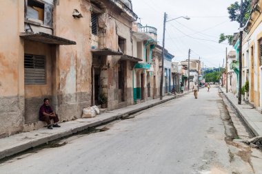 Matanzas, Cuba - 16 Şubat 2016: Matanzas, Cuba merkezi Street hayatta
