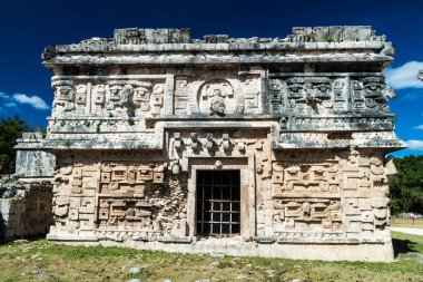 Rahibe Manastırı (Edificio de las Monjas) Antik Maya şehri Chichen Itza, Meksika denilen bina