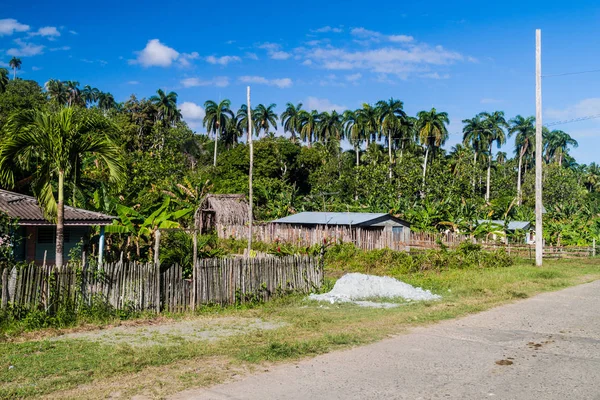Baracoa, Küba yakınlarında küçük köy
