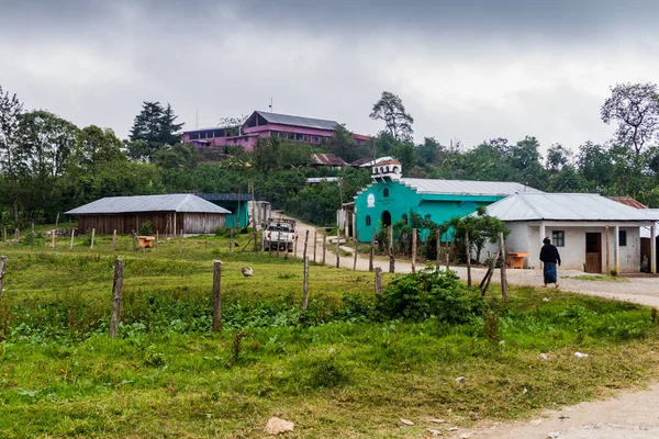 Yalambojoch Guatemala Marzo 2016 Veduta Del Villaggio Yalambojoch Guatemala — Foto Stock