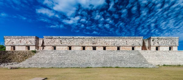 Edificio Del Palacio Del Gobernador Las Ruinas Antigua Ciudad Maya —  Fotos de Stock