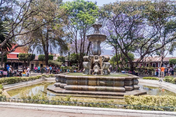 Antigua Guatemala 2016 Március Plaza Mayor Tértől Város Antigua Guatemala — Stock Fotó