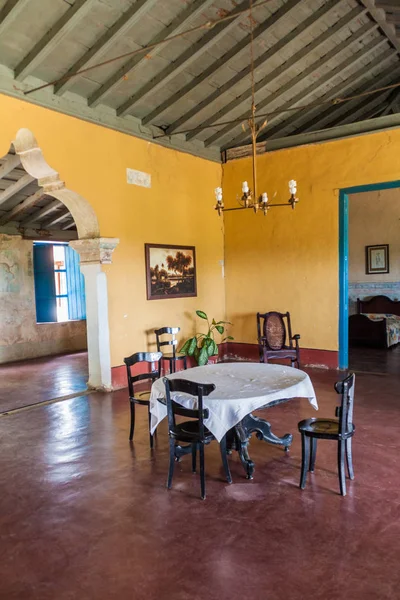 Guachinango, Küba - 9 Şubat 2016: Valle de Los Ingenios Vadisi Trinidad, Küba yakınındaki eski bir çiftlik Casa Guachinango restoranda