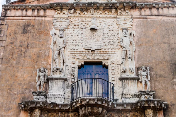 Decoratie Van Casa Montejo Merida Mexico Triomfantelijke Conquistadores Verblijft Hoofd — Stockfoto