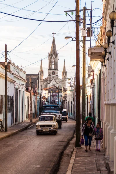 Camaguey Kuba Jan 2016 Blick Auf Eine Enge Strasse Zentrum — Stockfoto