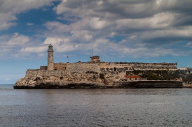 Havana, Küba arka plan üzerinde Morro kalesi