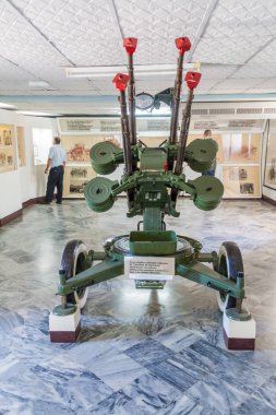Playa Giron, Küba - 14 Şubat 2016: Anti hava topu başarısız 1961 Domuzlar Körfezi işgali Playa Giron Köyü, Küba'ya adanmış bir rmuseum Çekoslovak üretim.