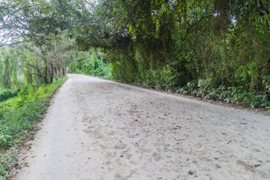 Yol Peten Itza göl, Guatemala