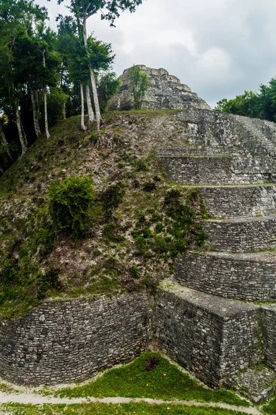 Pyramid North Akropolis Den Arkeologiska Platsen Yaxha Guatemala — Stockfoto