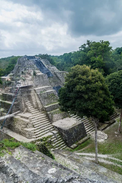 Kuzey Acropolis adlı Yaxha, Guatemala arkeolojik kalıntıları