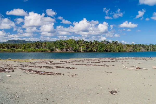 Playa Desembocadura Del Río Toa Cerca Baracoa Cuba —  Fotos de Stock