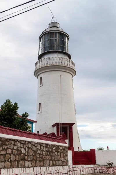 Leuchtturm Der Nähe Der Burg San Pedro Roca Del Morro — Stockfoto