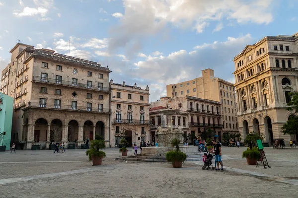 Havana Kuba Feb 2016 Alte Kolonialbauten Auf Der Plaza San — Stockfoto