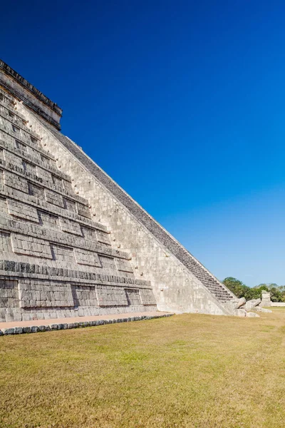 Lépcsőház Piramis Kukulkan Maja Régészeti Lelőhely Chichen Itza Mexikó — Stock Fotó
