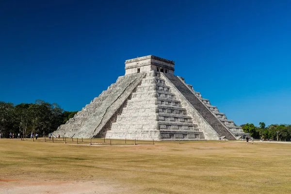 Pirâmide Kukulkan Antiga Cidade Maia Chichen Itza México — Fotografia de Stock
