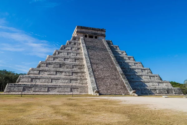 Pirámide Kukulkan Sitio Arqueológico Maya Chichén Itzá México — Foto de Stock