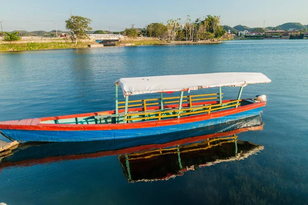 Boat Peten Itza Lake Nar Flores Guatemala — Stock Photo, Image