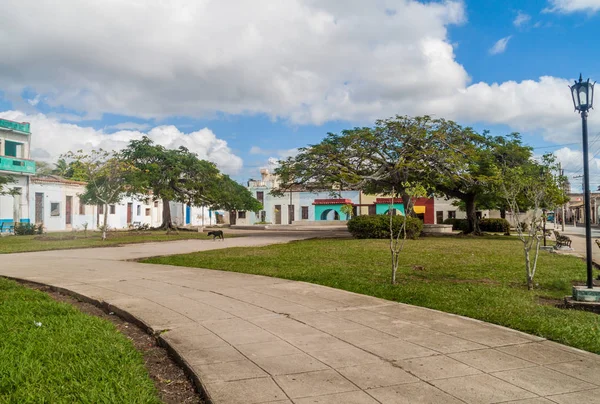 Küçük parkta: Camagüey, Cuba
