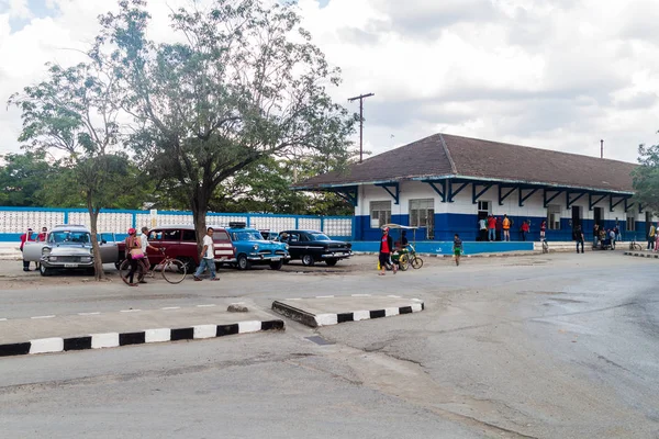 Las Tunas, Cuba - 27 Ocak 2016: Las Tunas bir tren istasyonunda görünümünü.