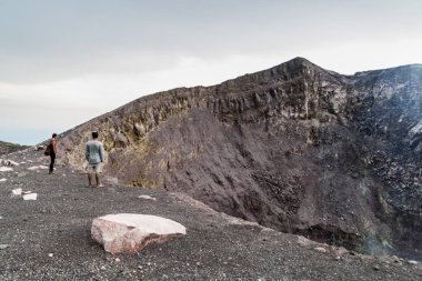 Telica, Nicargaua - 26 Nisan 2016: Telica yanardağ krater, Nikaragua kenarında, turist