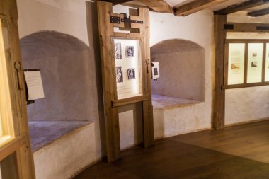 Sigulda, Letonya - 20 Ağustos 2016: Turaida iç kale, Letonya