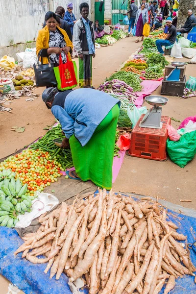 Nuwara Eliya Sri Lanka Luglio 2016 Gente Acquisti Mercato Dei — Foto Stock