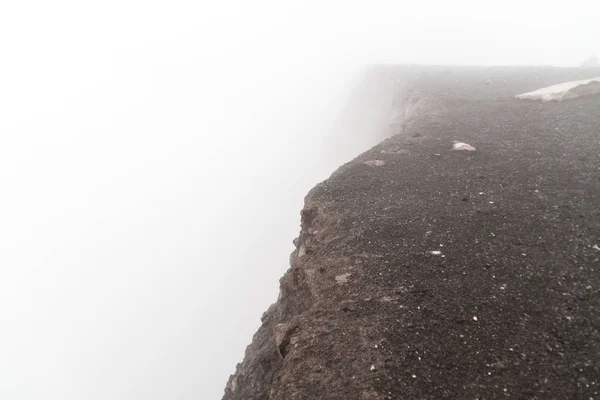 Misty Misterioso Borde Del Cráter Del Volcán Telica Nicaragua — Foto de Stock