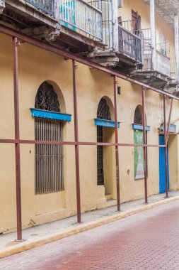 Panama City, Panama - 27 Mayıs 2016: Kasko Viejo (Old Town) Panama City, harap binada
