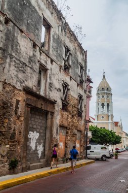 Panama City, Panama - 27 Mayıs 2016: Kasko Viejo (Old Town) Panama City, harap binalarda