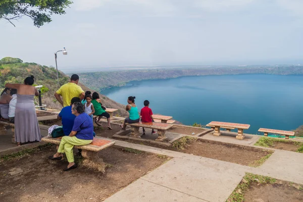 Catarina Nicaragua April 2016 People Lookout Laguna Apoyo Lake Nicaragua — Stock Photo, Image