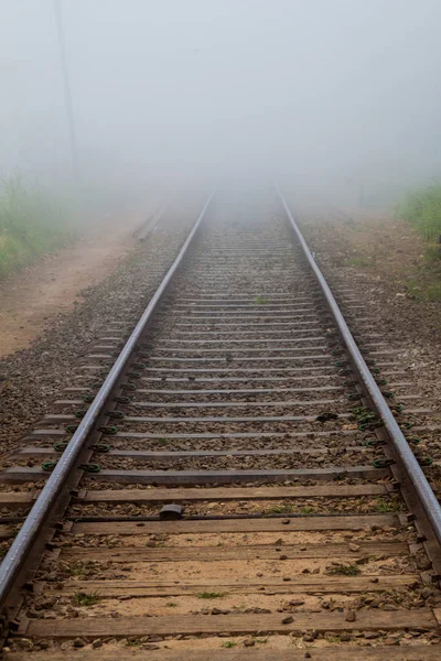 Niebla Que Cubre Las Vías Férreas Cerca Haputale Sri Lanka —  Fotos de Stock