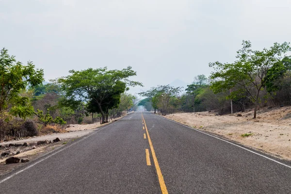 ソモト ニカラグアの近くの道路 — ストック写真
