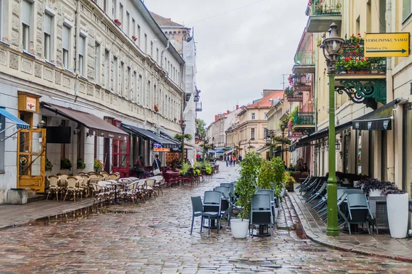 Kaunas Lituania Agosto 2016 Cafés Aire Libre Calle Vilniaus Gatve — Foto de Stock