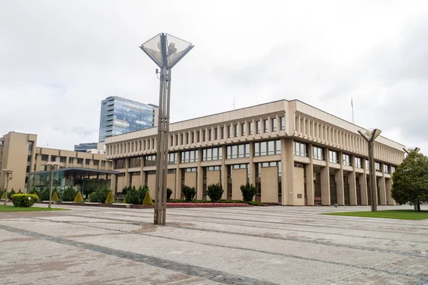 Здание Парламента Вильнюсе — стоковое фото