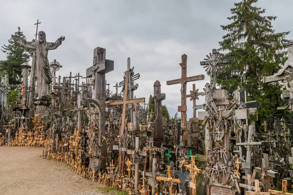 Collina Delle Croci Luogo Pellegrinaggio Nel Nord Della Lituania — Foto Stock