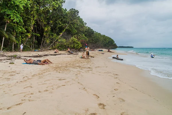 イスラ Zapatilla パナマ ボカス トロ列島の一部でイスラ Zapatilla パナマ 2016 ビーチ — ストック写真