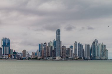 Panama City Skyline arka plan üzerinde