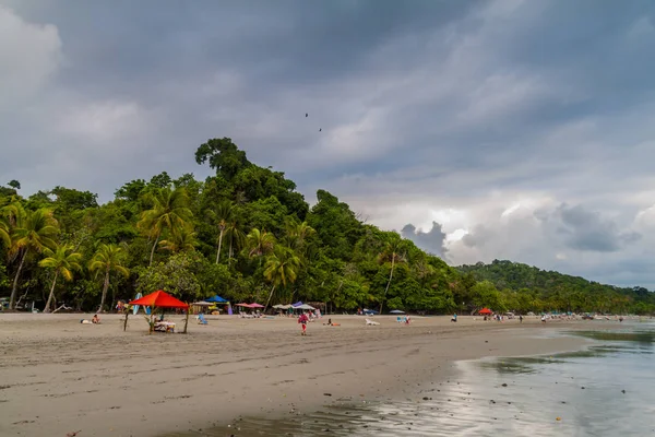 Manuel Antonio Costa Rica Mayo 2016 Personas Una Playa Pueblo — Foto de Stock